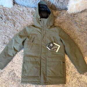 NWT Men’s Outdoor Research StormCraft GORE-TEX Down Parka Jacket. Size small.